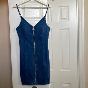 NWOT Iris dress Size M